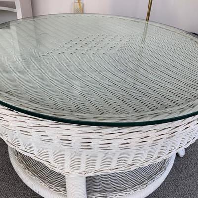 Round approx. 34" white painted wicker coffee table with heavy glass top