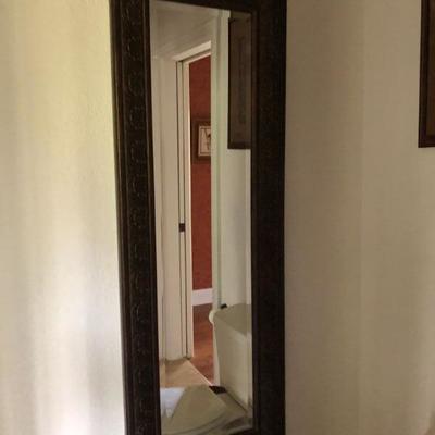 Wall mirror