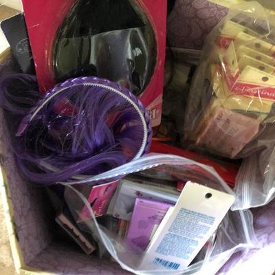 Contents of nice hat box