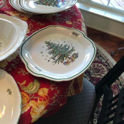 Christmas tree dishes