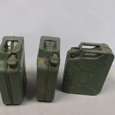 Lot 105 - Jerry Cans 5 Liters 
