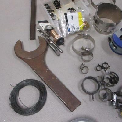 Lot 113 - Clamps & More