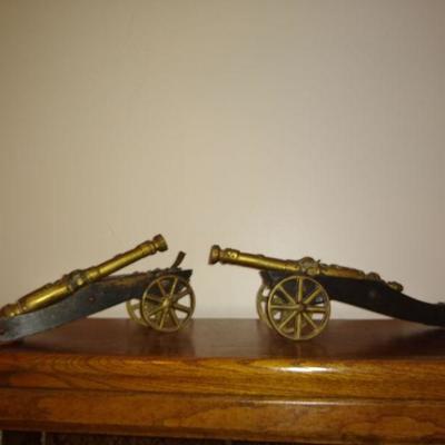 Antique miniature replica cannons