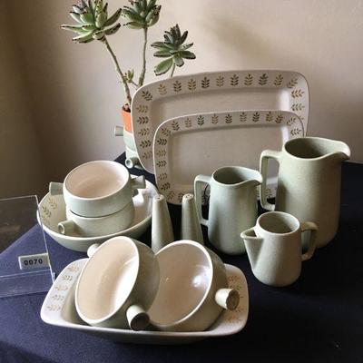 Lot of 14 pieces of Mid Century Modern dishes Poppytrail by Metlox