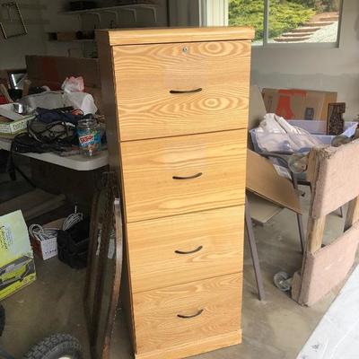 4 drawer file cabinet 