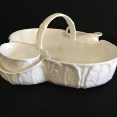 Wedgewood Strawberry Basket Bone China Made in England 