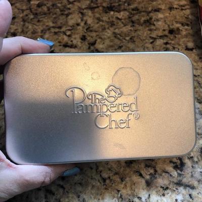 Pampered chef cookie cutter set 