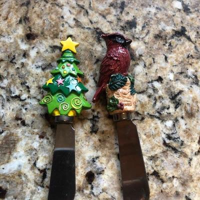 2 Cheese spread holiday pieces 
