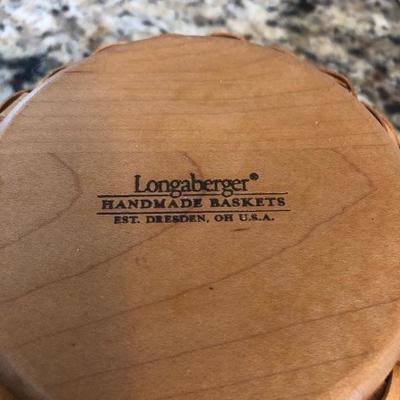  Longaberger basket   small 