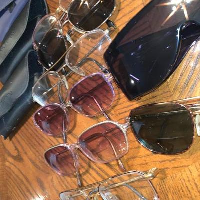 Lot of Sunglasses with readers built in