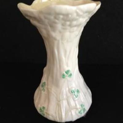  Belleek Ireland Vase 6th Mark