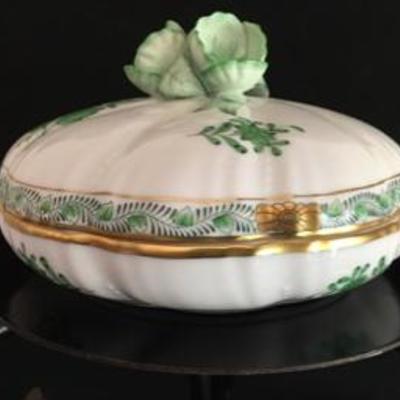 Herend Hungary China Porcelain Hand Painted Round Box Trinket Dish Box Applied Rose Candy Green & Gold