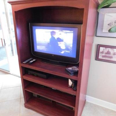 Quality Solid Wood Frame Entertainment Center (No Contents) 40