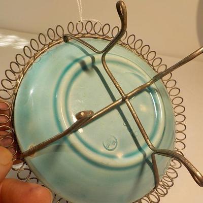 !800's Majolica and wire art.