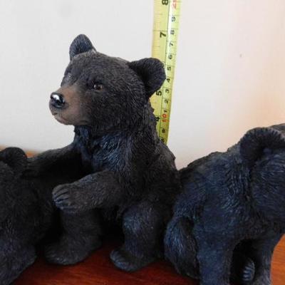 Resin Family of Bear Cubs Statue 10