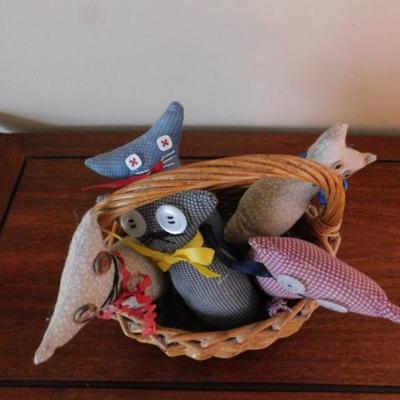 Basket Full of Hand Sewn Kitty Cat Pin Cushions or Home Decor