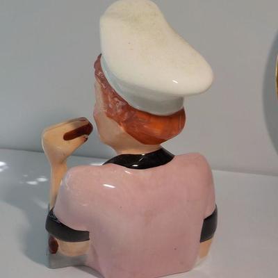 I Love Lucy Figurine .