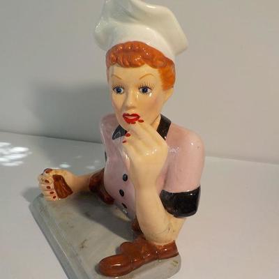 I Love Lucy Figurine .