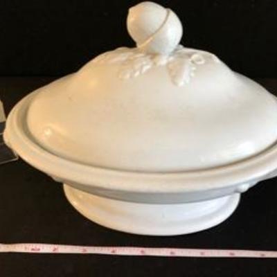 Antique 19th C. English Ironstone Tureen by J&G Meakin