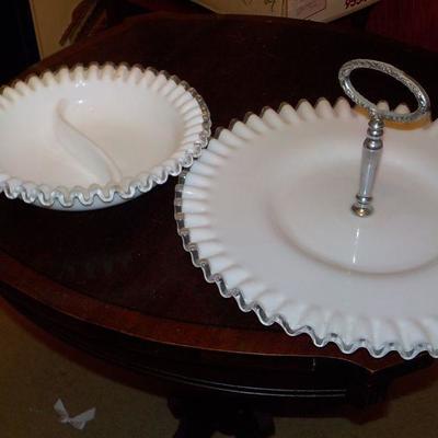 Milk glass by fenton Serving Trays. (2)