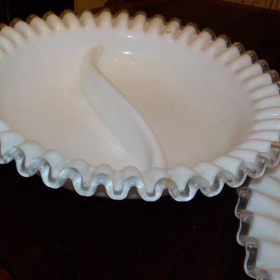 Milk glass by fenton Serving Trays. (2)