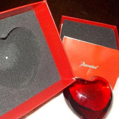 Baccarat heart with box.