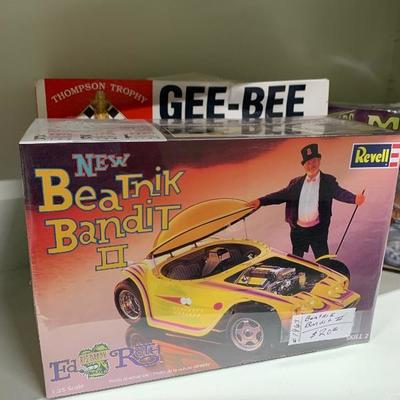 Revell Beatnik bandit 2 model kit sealed 