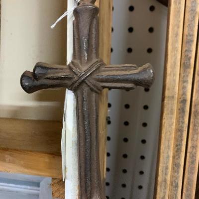 Small cast iron. Cross 