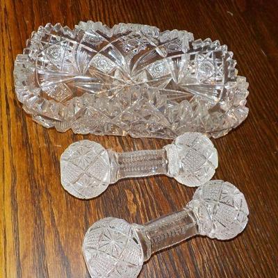 Elegant Cut glass dish & napkin cut glass weights.