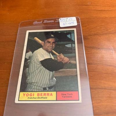 1961 Yogi Berra card 
