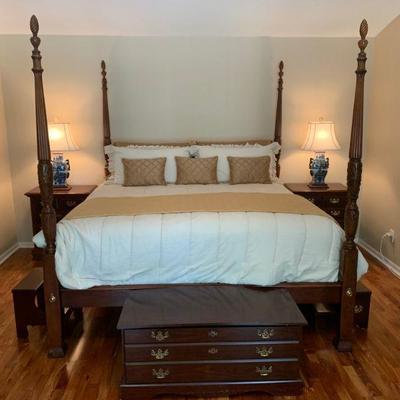 11 Piece Four Poster King Bedroom Set by Lexington Furniture