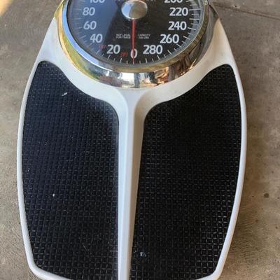 HEALTHOMETER PROFESSIONAL Big Foot SCALE UP TP 300lbs