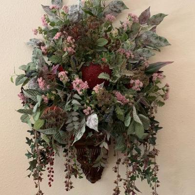 Floral Wall Sconce Decor