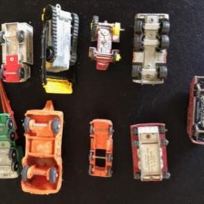 Lot of Vintage Used Matchbox Toy Cars Vehicles Trucks