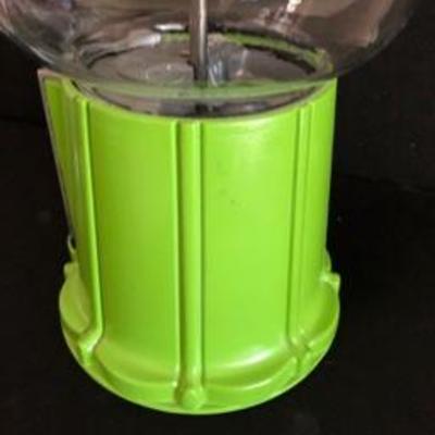 Vintage Green Mechanical Gumball Machine (Takes Pennies)