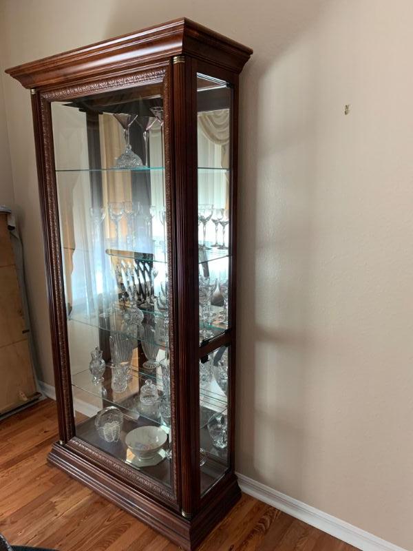 Large lighted Curio Cabinet | EstateSales.org