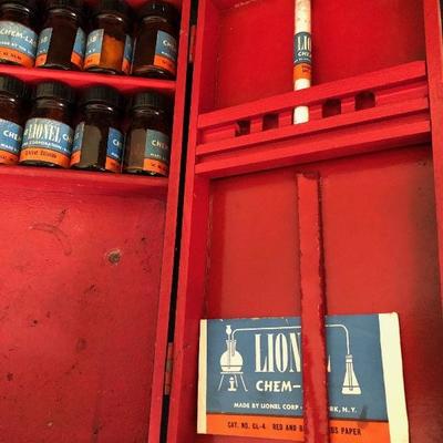 Vintage Lionel Chem-Lab