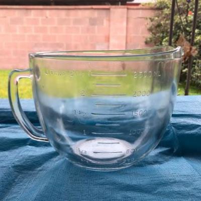 Vintage Glass 10cup Measuring Cup