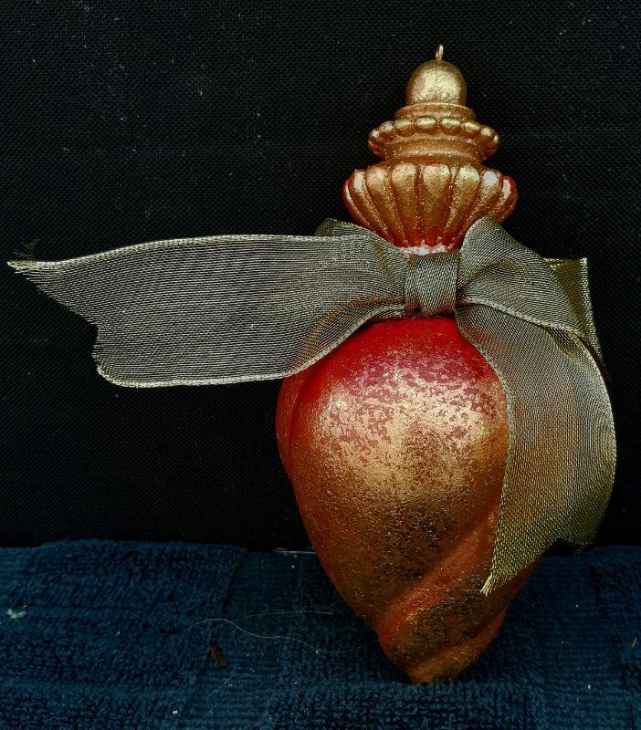 10. April Online Sale