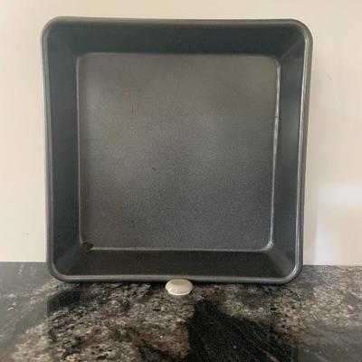 Pie Pan and Cake Pan Lot