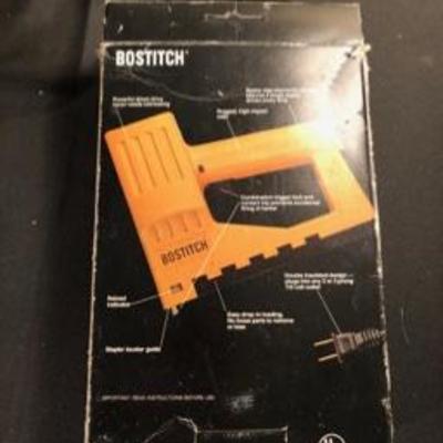 Electric Stapling Tacker Working