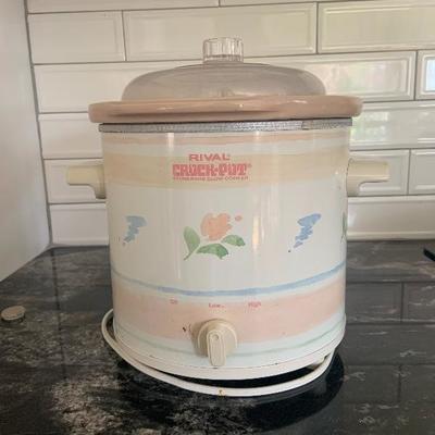 Crockpot Lot