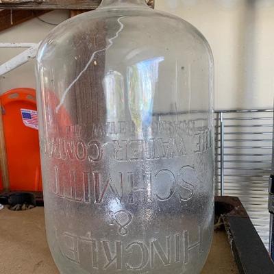 Hinkle & Schmitt 5 gal glass water container