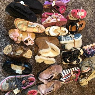 19 Pair Lot Young Girls Shoes Size 10-12