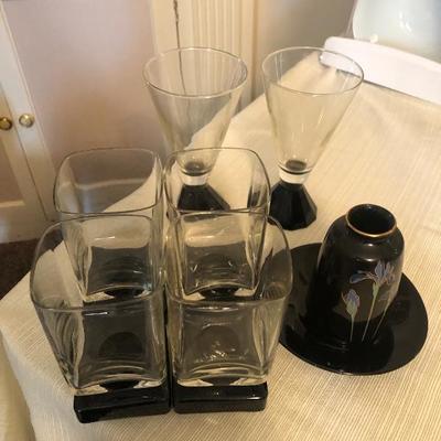 Set of 2 Luminarc Diamond Base Cordials, and 4 Disarrono Wine Glasses 6 Piece Lot
