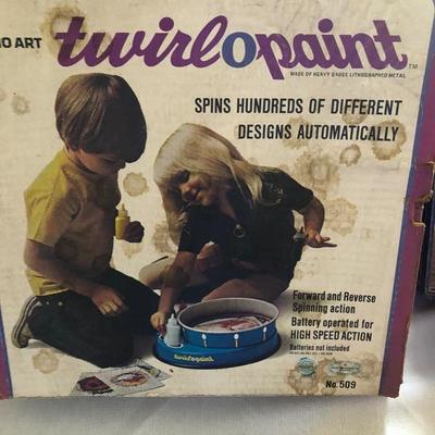 Twirl Oâ€™ Paint Spin Art Set in Box