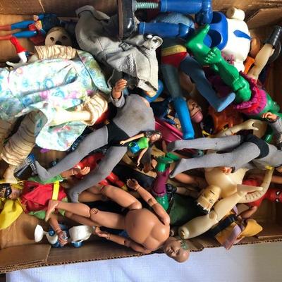 Toy Box Lot 4, Action figures and Dolls