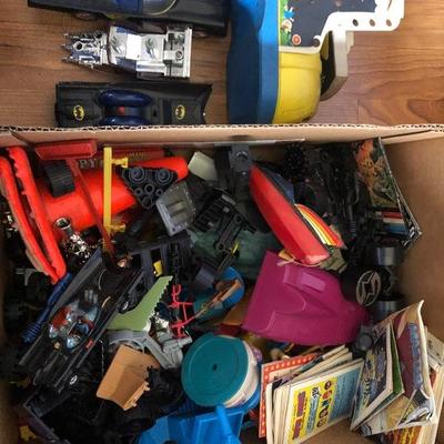 Toy Box Lot 8, Toys, Pieces and Accessories