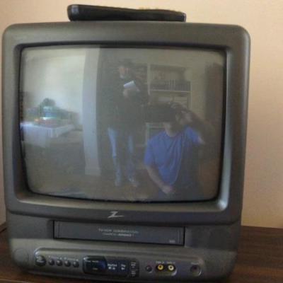 Zenith TV / VCR Combo 