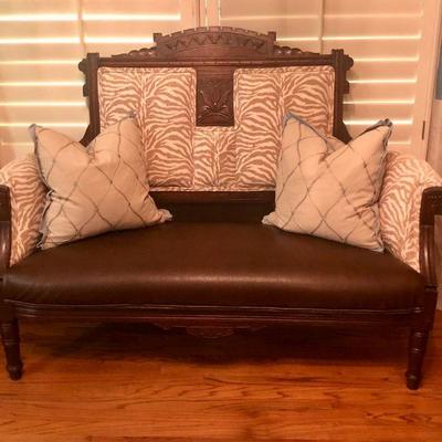 Leather / Fabric Settee